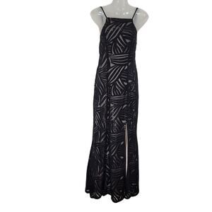 Trixxi Square Neck Strappy Sequin Embroidered Prom Dress Side Slit Black Size 3